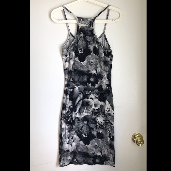 B&W Flower Print Summer Dress - Picture 2 of 3